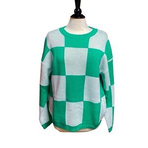 Vine & Love Green & White Sweater Size Small NEW